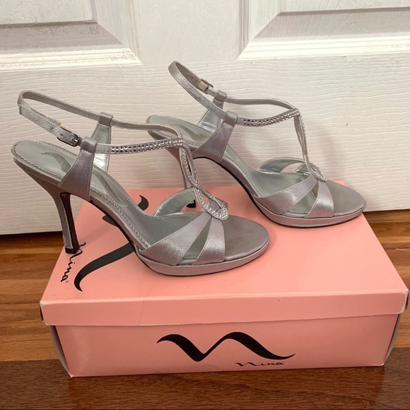 Formal Heels - Picture 2 of 3